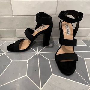 Velvet Steve Madden Heels!